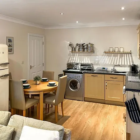 Esk View * 惠特比