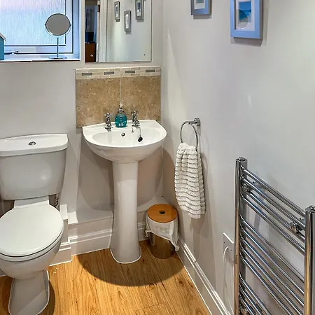 Esk View * 惠特比